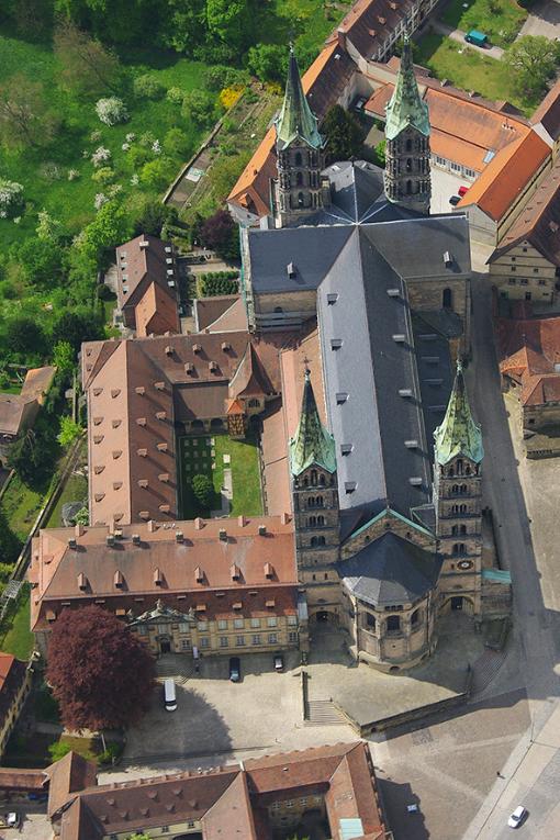 Luftbild Dom und Museum