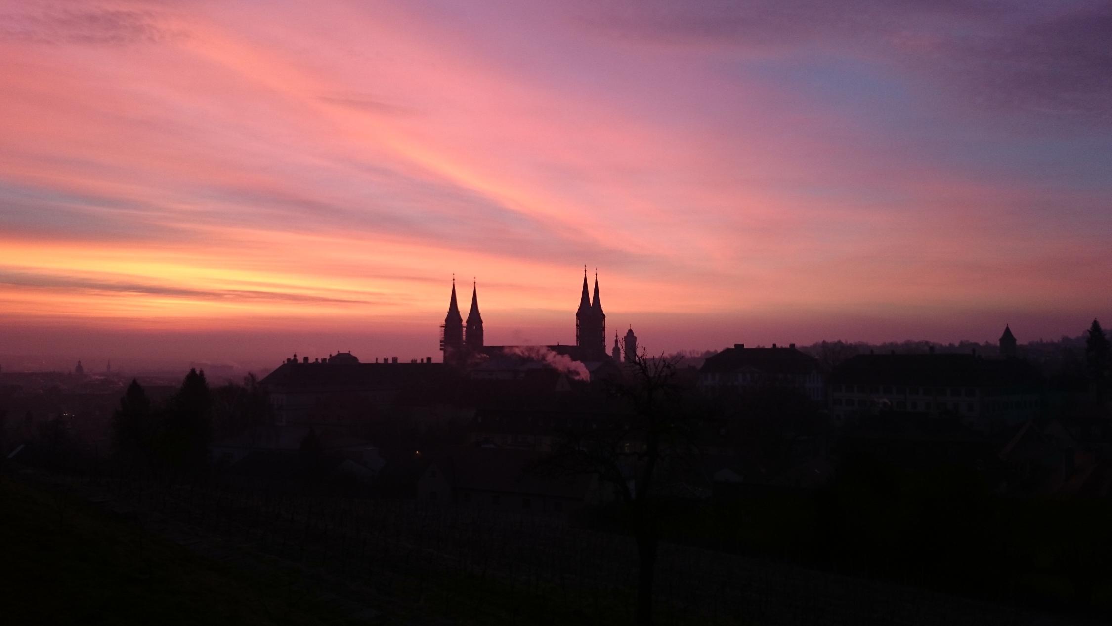 Sonnenaufgang mit dem Bamberger Dom